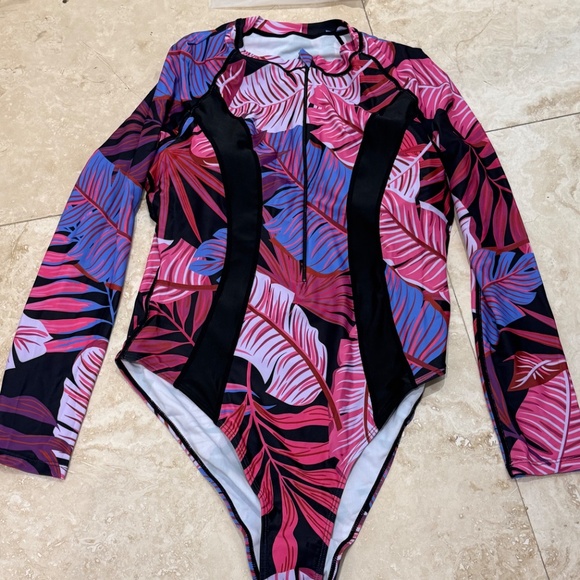 SPRTY Women L/S Tropical Leaf Print One-piece Swimsuit--Rashguard-Surf -Sz. XL - Picture 1 of 9